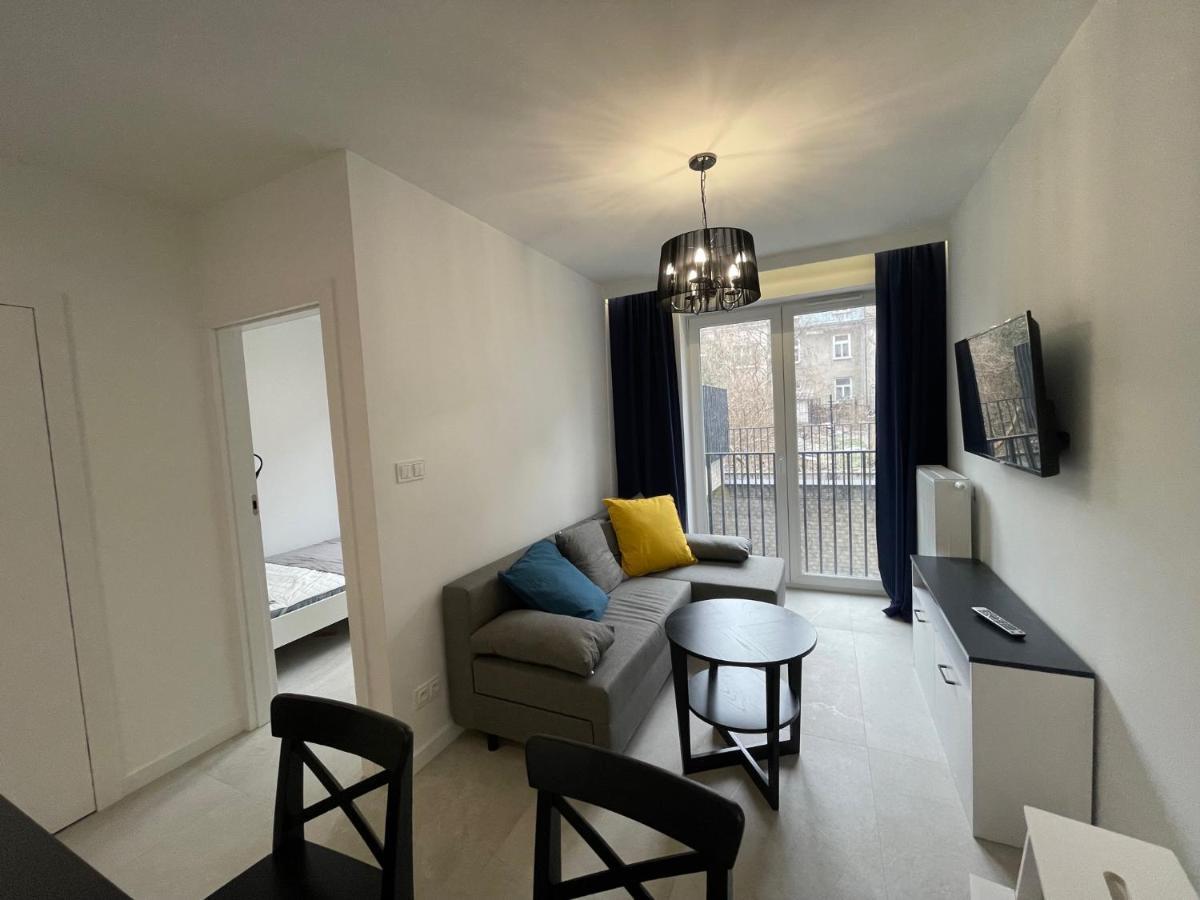 Apartament Smart Kamienica Grochow With Free Parking وارسو المظهر الخارجي الصورة