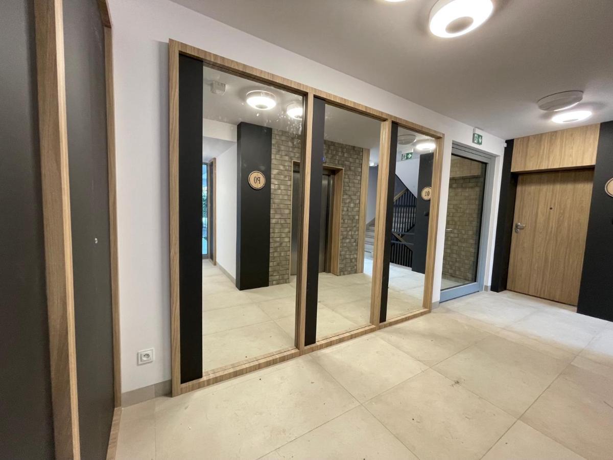 Apartament Smart Kamienica Grochow With Free Parking وارسو المظهر الخارجي الصورة